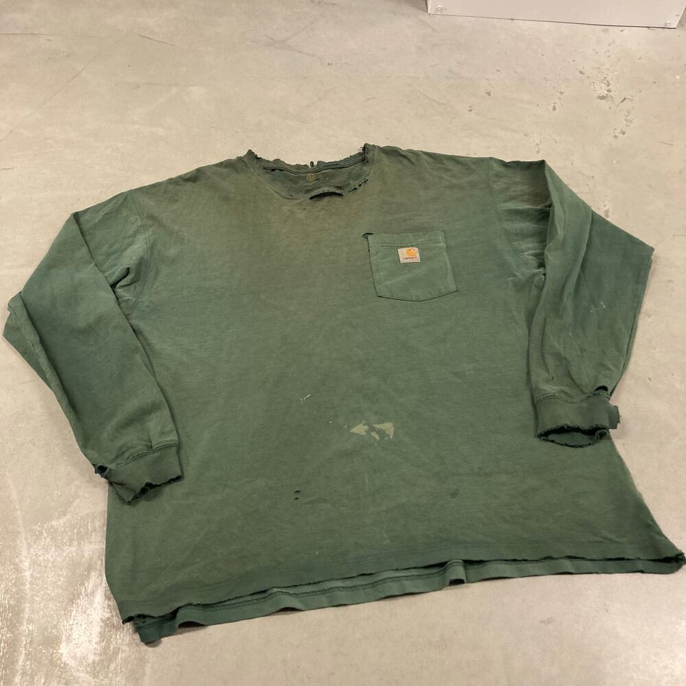 Y2K thrashed Carhartt pocket T-Shirt